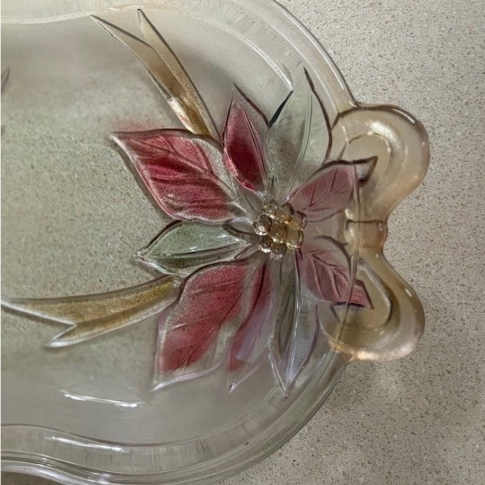 Vintage Savoir Vivre Poinsettia Serving Tray